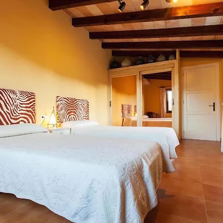Villa Pou Dels Escarabats