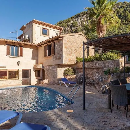 Pou Dels Escarabats Villa