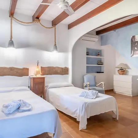 Pou Dels Escarabats Villa *