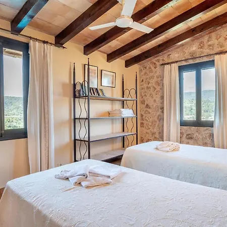Pou Dels Escarabats Villa *